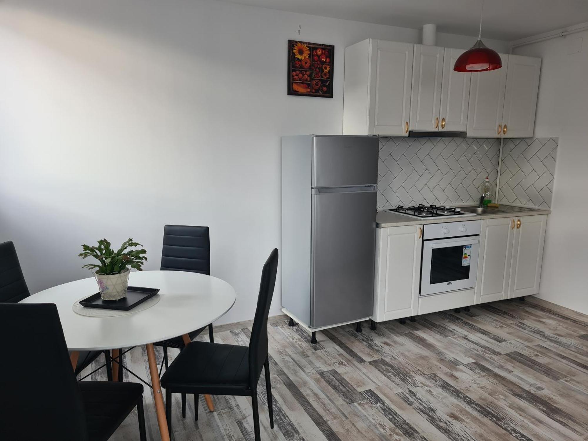 באקאו Luxury Apartments Mall Area מראה חיצוני תמונה