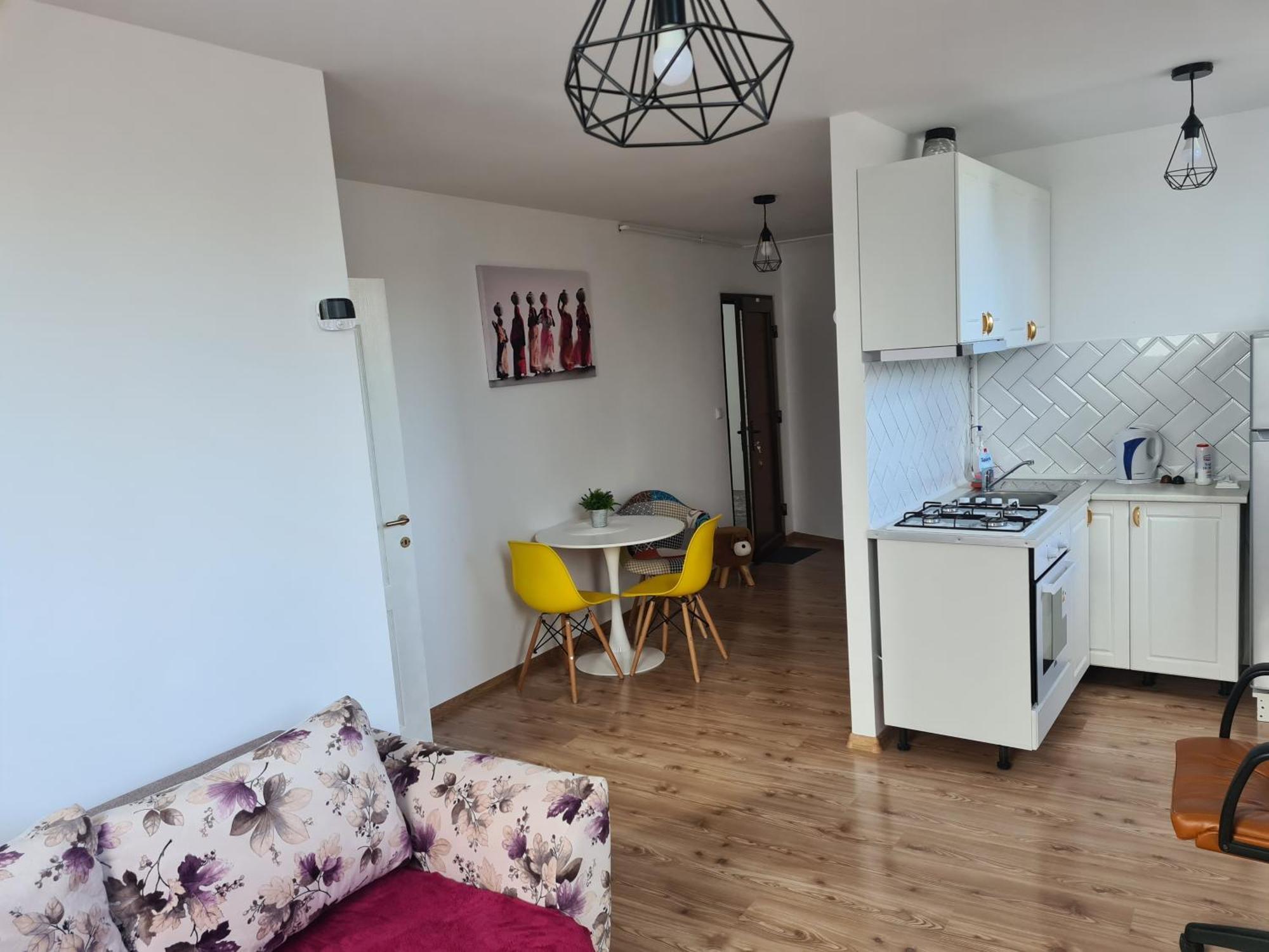 באקאו Luxury Apartments Mall Area מראה חיצוני תמונה